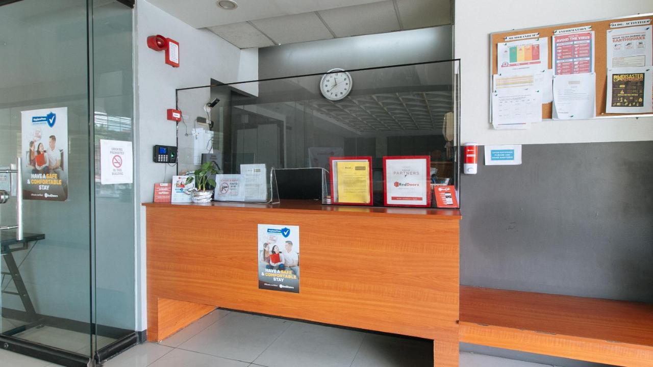 Reddoorz Plus @ Kamuning Quezon City Exterior foto