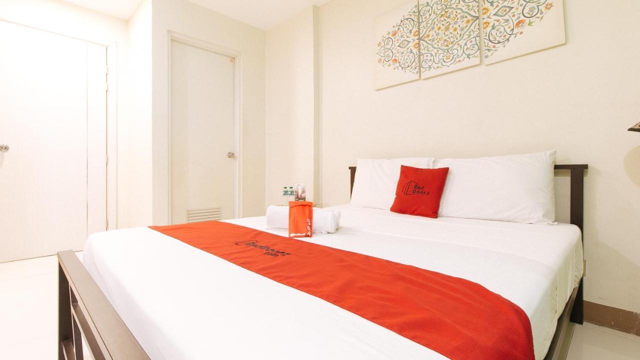 Reddoorz Plus @ Kamuning Quezon City Exterior foto